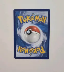 Pokemon TCG Charizard 025/185 Non Holo Nm Vivid Voltage - Image 2
