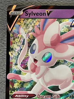 Sylveon V SWSH202 Black Star Promo Full Art Holo Pokemon Card - Image 2