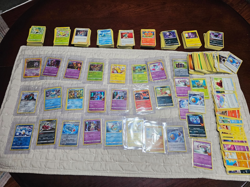 Pokemon Card Lot 400+ Cards! Sabrina’s Gengar 14/132 w/ multiple HOLO cards - Image 2