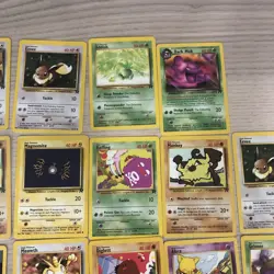 Lot Of 32 Vintage Pokemon Bulk Cards From Team Rocket Set LP-HP A2 - Image 3