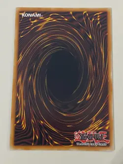 Yugioh - Red-Eyes Black Dragon - 3 Artwork - Platinum Secret Rare NM - Free Holo - Image 5