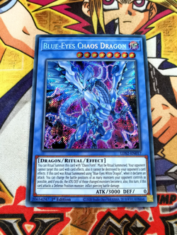 Blue-Eyes Chaos Dragon lds2-en017 1st Edition (NM/VLP) Secret Rare Yu-Gi-Oh! - Image 1