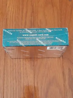 Yugioh Legend of Blue-Eyes White Dragon 25th Anniversary Booster Box Sealed! - Image 5