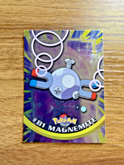 #81 Magnemite - Pokemon Topps Silver Holo Card - Blue Logo - Image 1