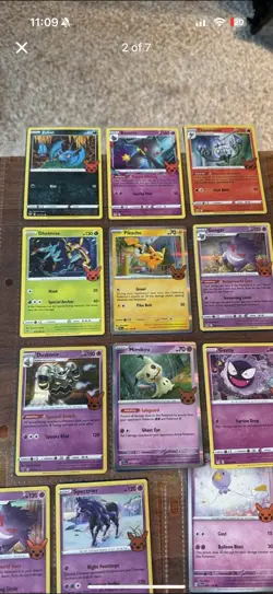Assortment of Pokemon Halloween cards - Image 2