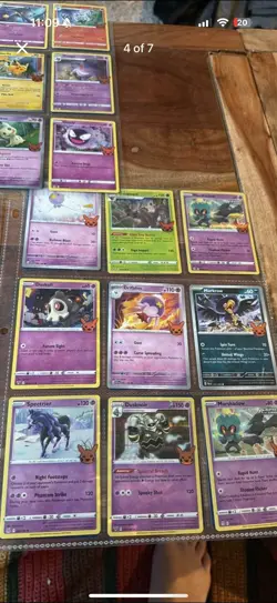 Assortment of Pokemon Halloween cards - Image 4