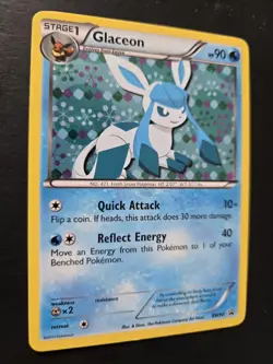 Glaceon BW90 Black & White Promo Holo Pokemon Card Light Play Condition - Image 3