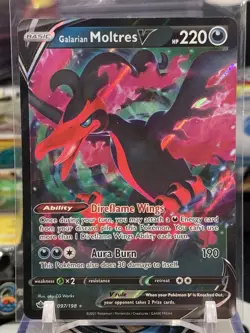 Galarian Moltres V 097/198 Chilling Reign Ultra Rare Holo Pokemon TCG NM 10Y - Image 1