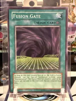 Yu Gi Oh! Fusion Gate ~ LON-098 ~ Labyrinth Of Nightmare ~ Unlimited PJ 12Z - Image 1