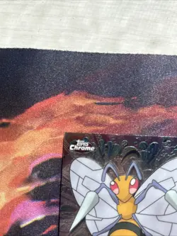 2000 Topps Chrome #15 Beedrill Pokemon Card Holo RARE Animation Series Ungraded! - Image 2
