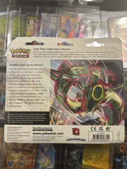Pokemon TCG Sword & Shield Evolving Skies Blister 3-pack Eiscue - Image 3