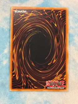 YUGIOH QUEEN AZAMINA QUARTER CENTURY SECRET RARE DUNE-EN009 - Image 2