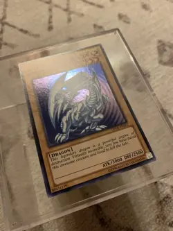 Blue-Eyes White Dragon DPKB Unlimited Minty - Image 2