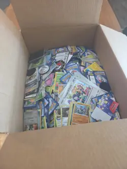 30+ Pounds 7000+ Pokemon Card Bulk Lot Common/Uncommon/Rares - Image 1