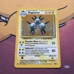 Pokemon Base Set Holo Magneton 9/102 Lightly Played LP - Image 1