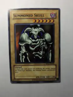 Summoned Skull RP01-EN024 Retro Pack (2020 Date Reprint) Unlimited - Image 1