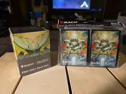 Ultra Pro Magic 100+ Deck Box + Sleeves - FINAL FANTASY - Knights of The Round - Image 1