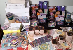 100+ 1st and Unlimited Edition YUGIOH cards lot BONUS Holo Rare Old Yu-Gi-Oh! - Image 1