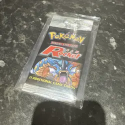 Pokemon 1999 Team Rocket Unlimited Long Crimp Booster Pack WOTC Sealed NM - Image 1