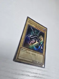 Yu-Gi-Oh! Red-Eyes B. Dragon Ultra Rare LOB-070 - Unlimited Edition - Image 4