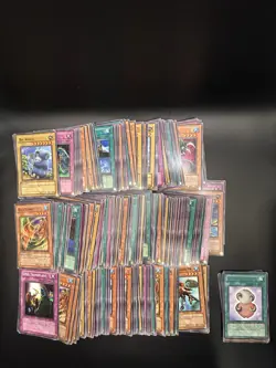 2004 Vintage YuGiOh Invasion of Chaos (IOC) 320+ Card Lot Commons & 8+ Rares - Image 3