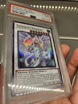 YuGiOh STARDUST DRAGON DUPO-EN103 | PSA 9 MINT |LIMITED EDITION-2019 ULTRA RARE - Image 3