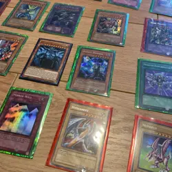 YUGIOH 50 CARDS ALL HOLOGRAPHIC HOLO FOIL COLLECTION BOX! GOOD DECK ADDITIONS - Image 5