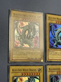 Yu-Gi-Oh! 4x Blue-Eyes White Dragon / Blauaugiger W. Drache SKE 1.Edition / unl. - Image 2
