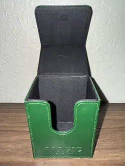 Vintage 2010 ULTRA PRO Magic The Gathering MTG Green MANA FLIP BOX MTG Deck Case - Image 5