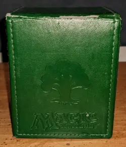 Magic the Gathering MtG 2010 Ultra Pro Mana Flip Box Green Deckbox Double Magnet - Image 3