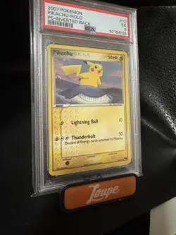 2007 Pokemon Pop Series 5 Pikachu #12 P5 Holo Inverted Back PSA 5 Misprint - Image 2