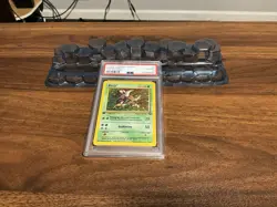 1999 Pokemon Jungle 1st Edition Holo #9 Pinsir PSA 8 - Image 1