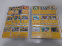 Bundle of Pokemon Bulk Lot Of 550+ Cards In Album - Image 3