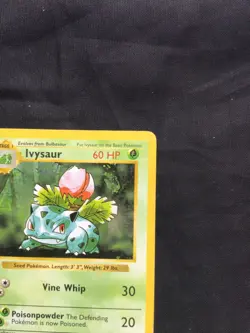 Pokemon Cards: Base Set 1st Edition Uncommon: Ivysaur 30/102 - Image 3
