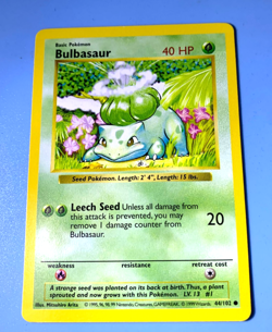 Bulbasaur Shadowless 44/102 Base Set Pokemon TCG Card 1999 LP almost MINT - Image 2