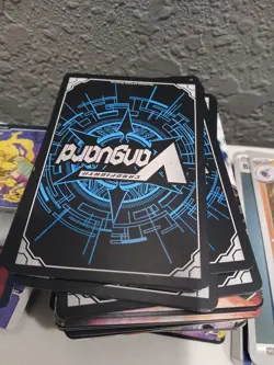 12 Cardfight Vanguard Cards Mystery Pack - Image 1