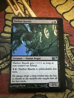Mtg Magic Harbor Bandit M15 Misprint Miscut Different Front And Back Error Card - Image 1