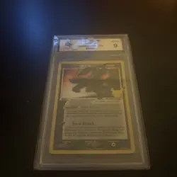 Pokemon TCG Umbreon Gold Star 17/17 Celebrations MGC 9 - Image 2