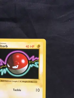 Pokemon Cards: Base Set 1st Edition Common: Voltorb 67/102 - Image 3