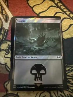 Mtg Magic Surge Foil Warhammer Commander Swamp Twisted Miscut Misprint Card - Image 1