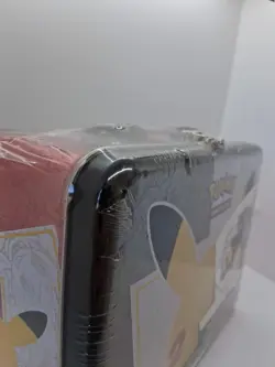Pokemon TCG Celebrations Collector Chest - 25th Anniversary - Image 4