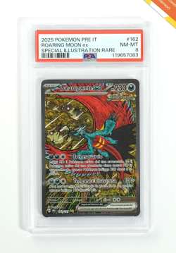Pokemon PSA 8 Roaring Moon Ex #162 Special Illustration Rare 2025 Italiano - Image 1