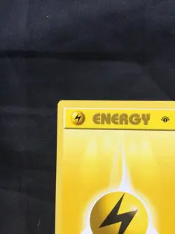 Pokemon Cards: Base Set 1st Edition Common: Lightning Energy 100/102 - Image 2