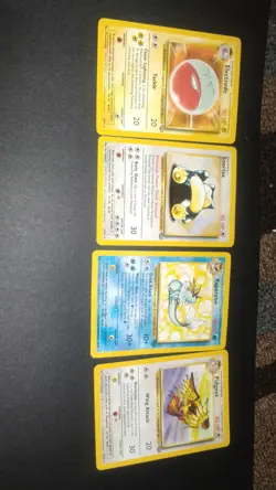 Lot Of 17 Damaged Pokemon Cards: Ancient Mew, Flareon First Edition, Pidgeot Etc - Image 2