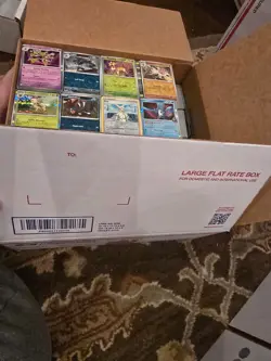 25 LB Pokemon Bulk Lot #1 Huge Box Est 7000 Cards 2020-25 *REVERSE/HOLOS ONLY* - Image 4