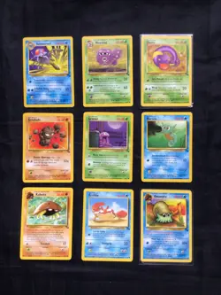 Pokemon Cards: Fossil 36 Card Non-Holo Lot - Image 5