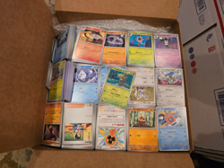 25 LB Pokemon Bulk Lot #7 Huge Box Est 7000 Cards 2020-25 **No Energy/Code** - Image 4