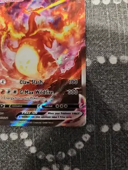 Charizard VMAX SWSH261 SWSH: Sword & Shield Promo Cards Holo - Image 3