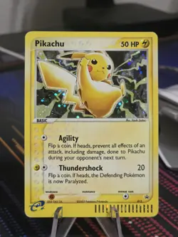 2003 Pokemon Pikachu #12 WOTC Black Star Promo Holo DAMAGED - Image 1