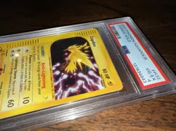 2003 Pokemon Aquapolis Zapdos-holo #H32 PSA 4 - Image 4